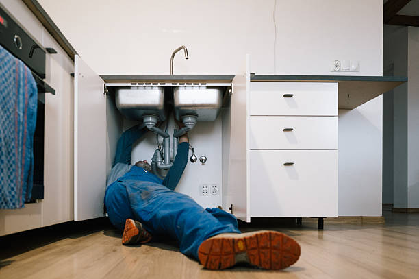 Professional Pipe Repair technician working in Drexel, OH
